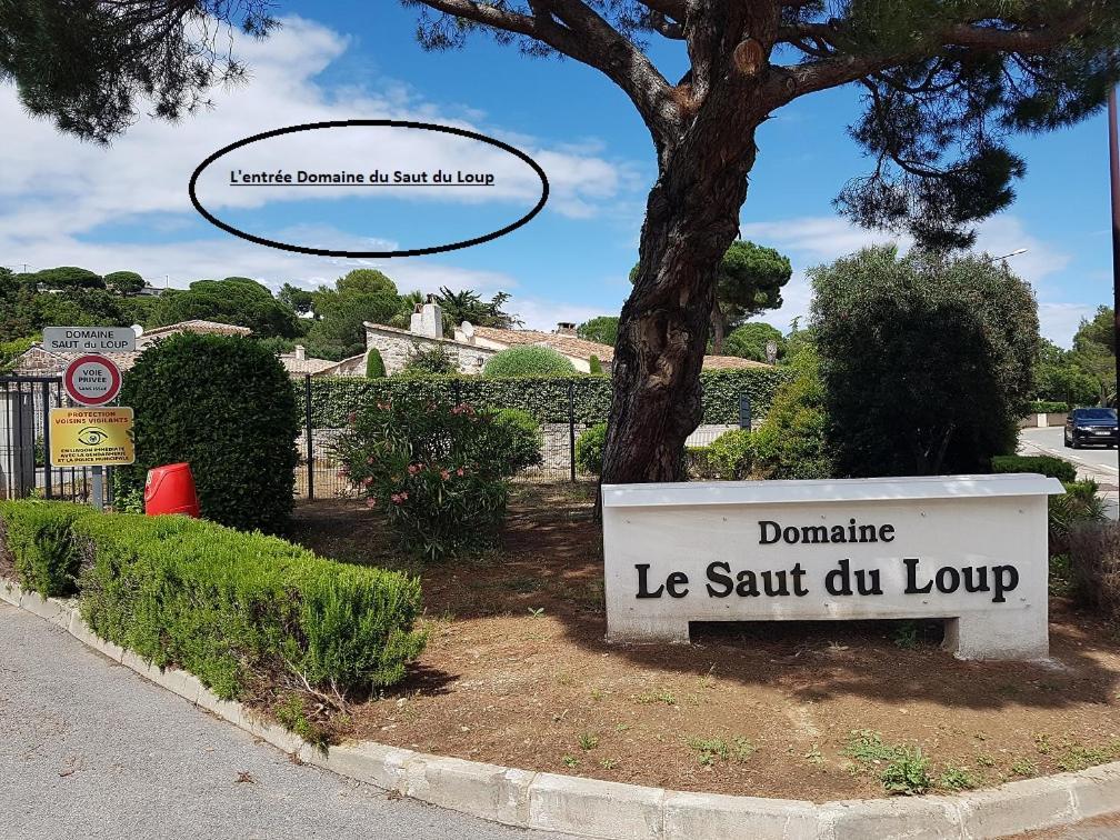 Les Rosieres Sainte Maxime-Golf De Saint Tropez, Climatisee Exteriér fotografie